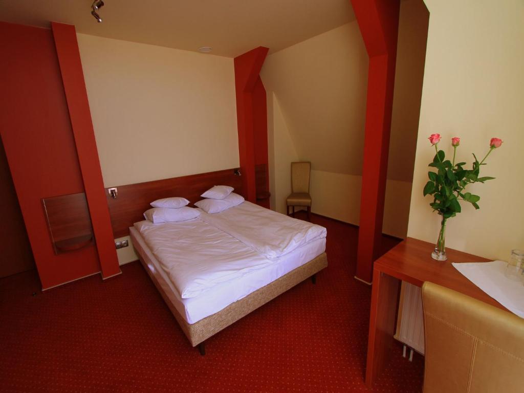 Hotel Rydzewski Елк Екстериор снимка
