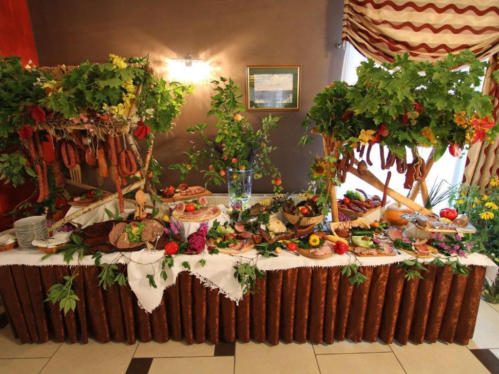 Hotel Rydzewski Елк Екстериор снимка