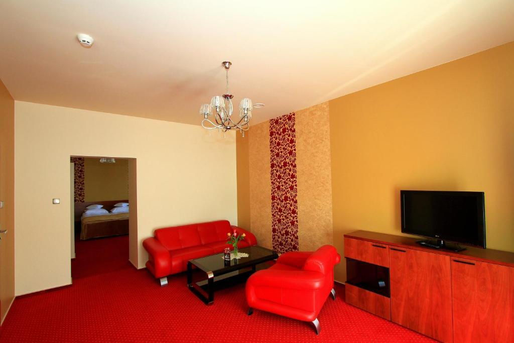 Hotel Rydzewski Елк Екстериор снимка
